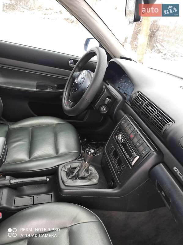 Седан Audi A4 1996 в Хмельницком