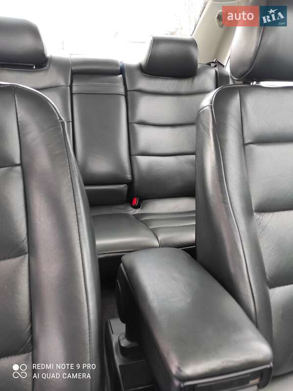 Седан Audi A4 1996 в Хмельницком