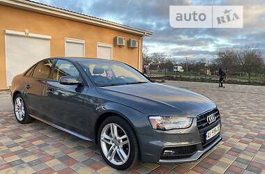Седан Audi A4 2015 в Василькові