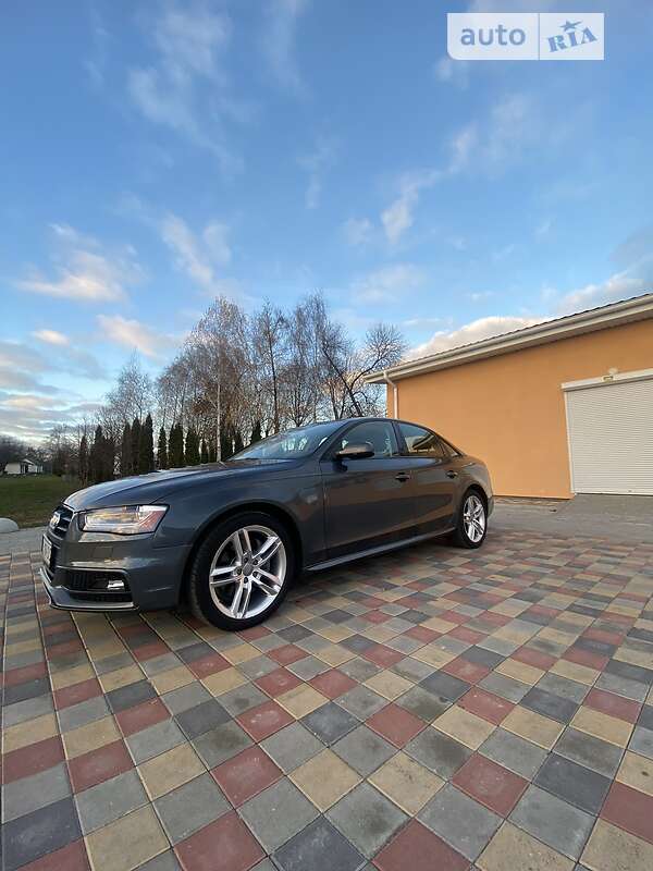 Седан Audi A4 2015 в Василькове