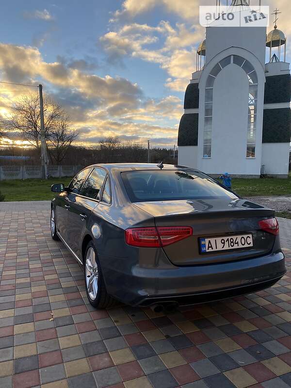 Седан Audi A4 2015 в Василькове