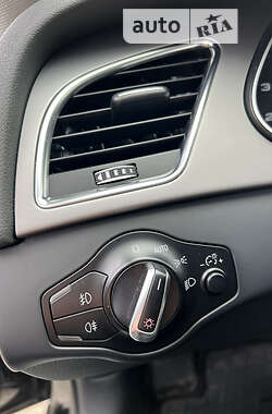 Седан Audi A4 2012 в 