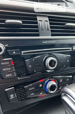 Седан Audi A4 2012 в 