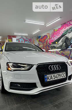 Седан Audi A4 2015 в 