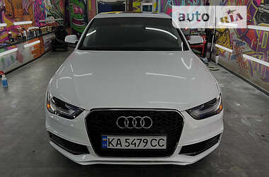 Седан Audi A4 2015 в 