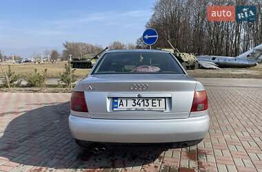 Седан Audi A4 1996 в Переяславі