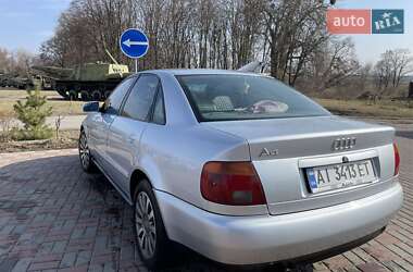 Седан Audi A4 1996 в Переяславі