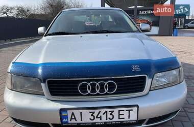 Седан Audi A4 1996 в Переяславі