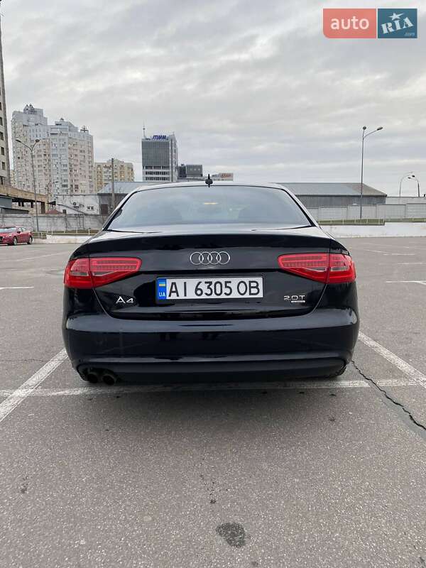 Седан Audi A4 2012 в Киеве