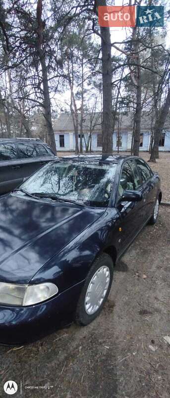 Седан Audi A4 1997 в Киеве