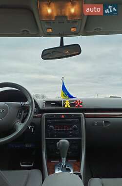 Седан Audi A4 2001 в Житомире