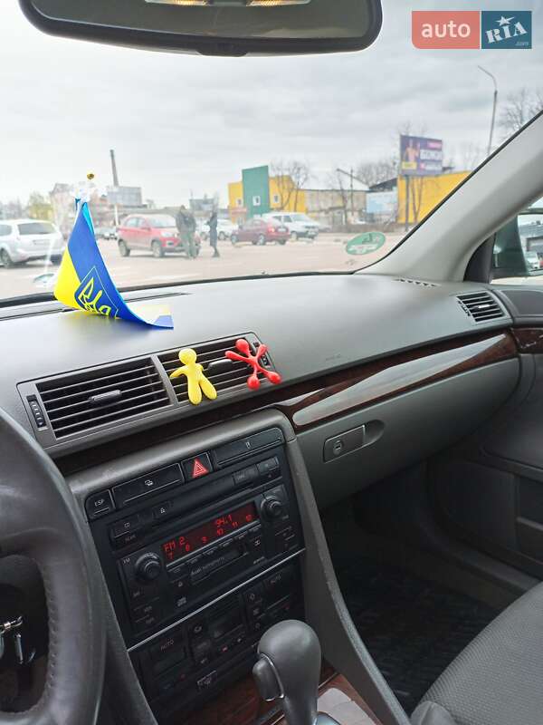 Седан Audi A4 2001 в Житомире