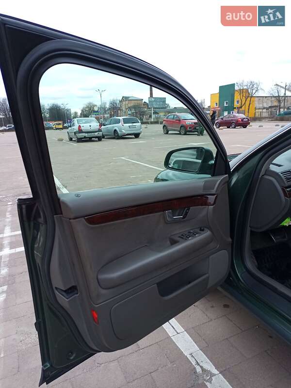 Седан Audi A4 2001 в Житомире