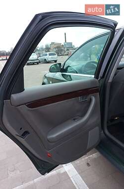 Седан Audi A4 2001 в Житомире
