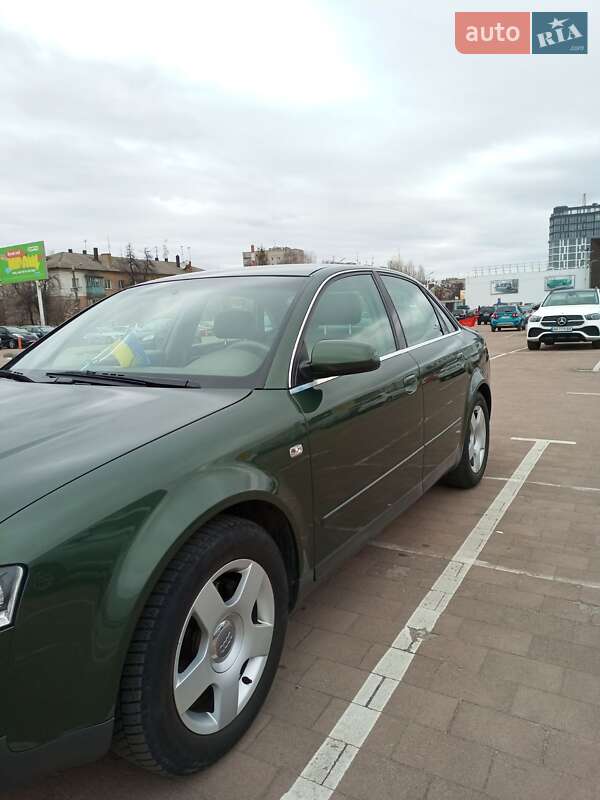 Седан Audi A4 2001 в Житомире