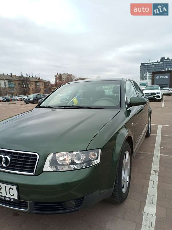 Седан Audi A4 2001 в Житомире