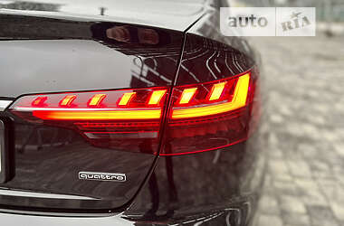 Седан Audi A4 2021 в 