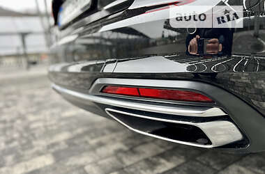 Седан Audi A4 2021 в 