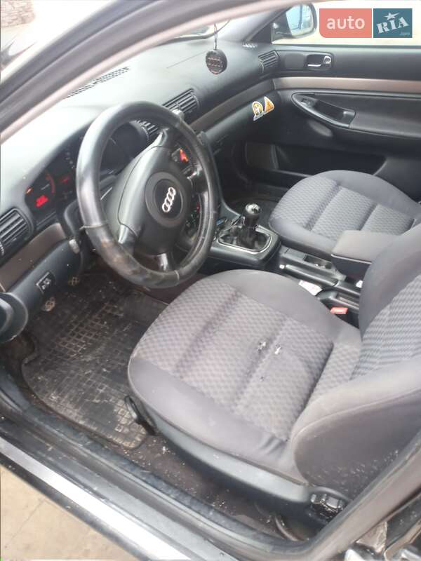 Универсал Audi A4 1999 в Тернополе