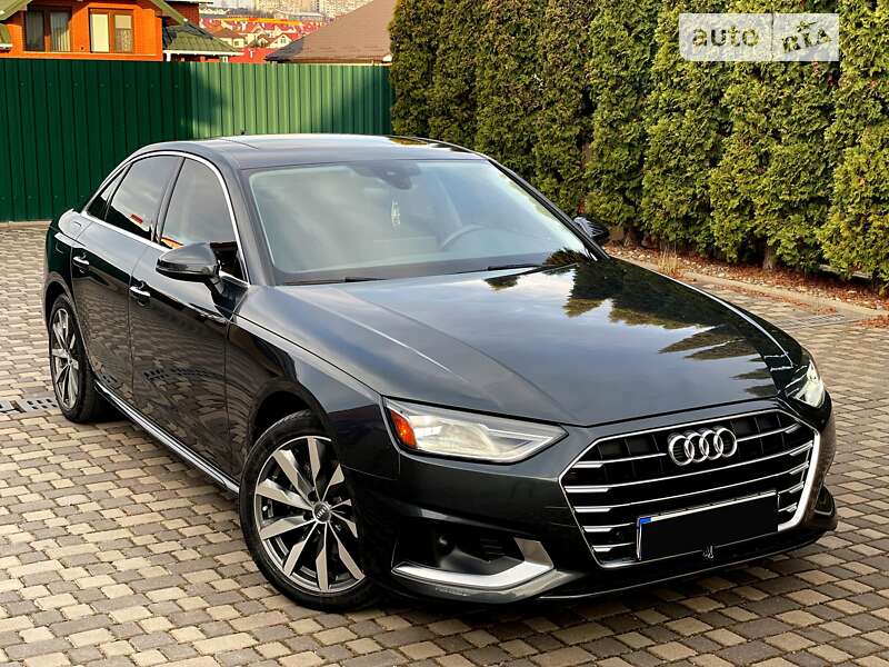 Седан Audi A4 2019 в Хмельницькому