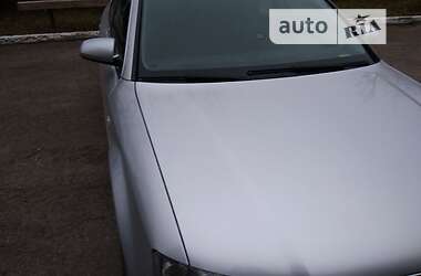Универсал Audi A4 2002 в 