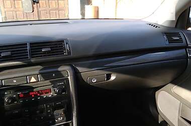 Универсал Audi A4 2002 в 