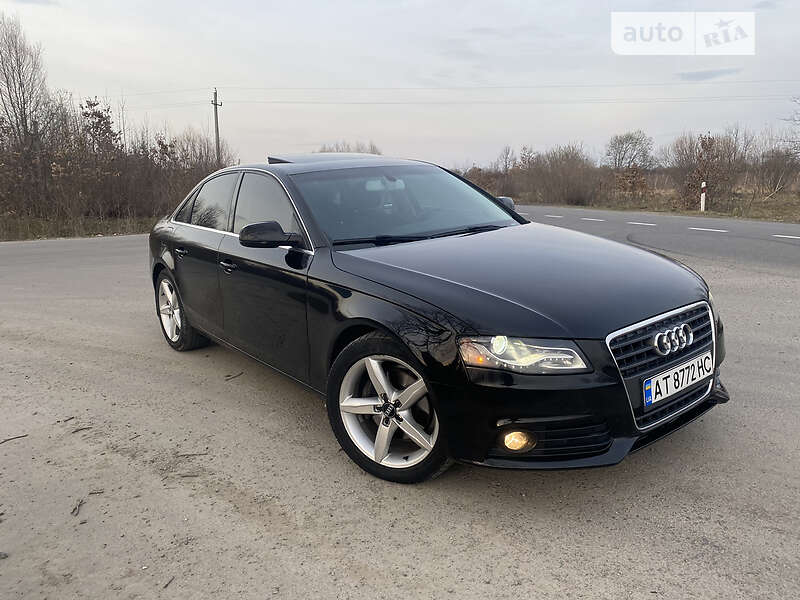 Седан Audi A4 2011 в Богородчанах