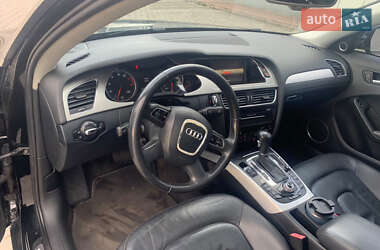 Седан Audi A4 2011 в Хусті
