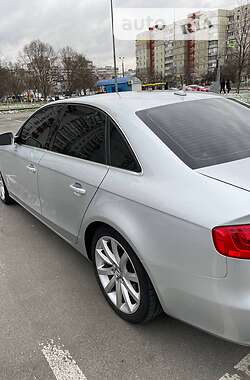 Седан Audi A4 2012 в Києві