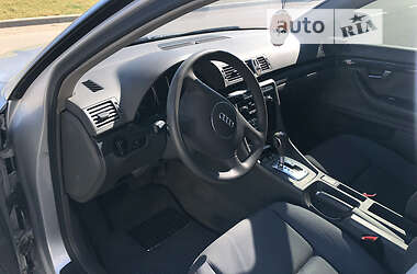 Седан Audi A4 2001 в 