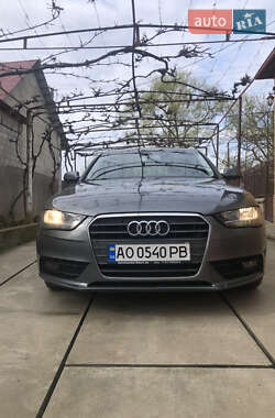 Универсал Audi A4 2012 в 
