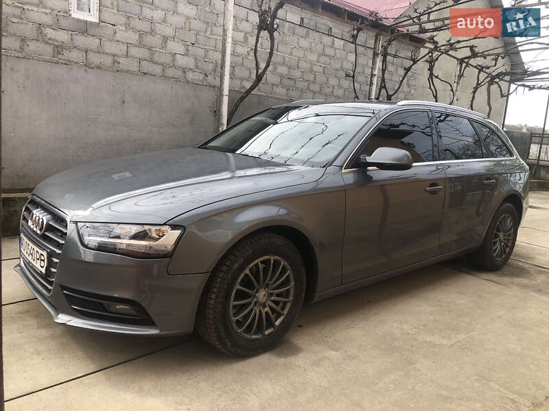 Audi A4 2012