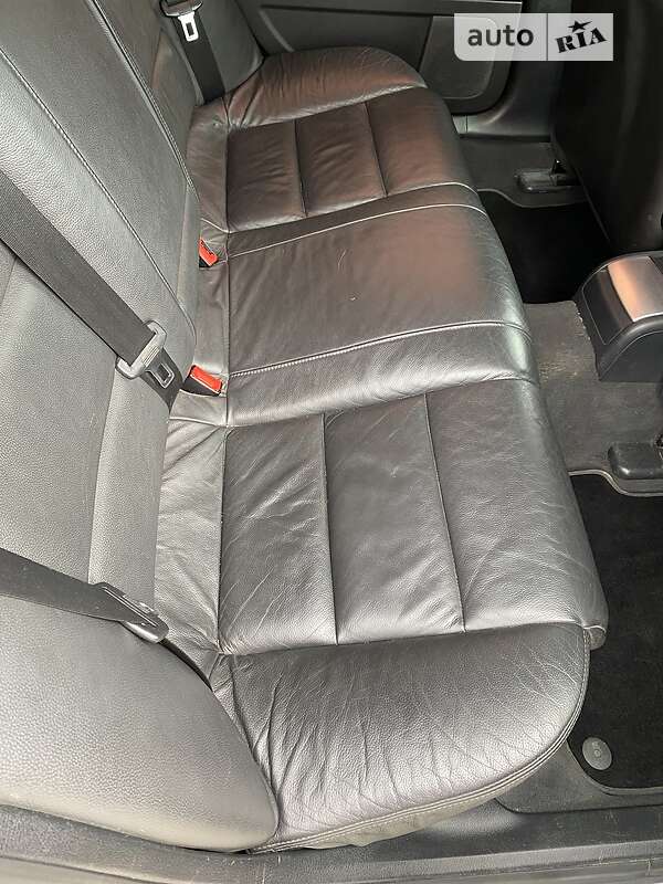 Седан Audi A4 2006 в Луцке