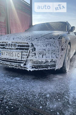 Универсал Audi A4 2014 в Киеве