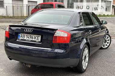 Седан Audi A4 2003 в 