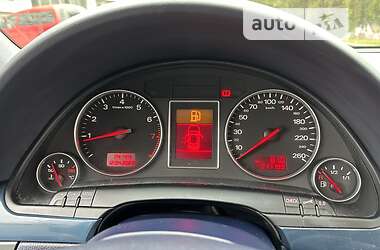 Седан Audi A4 2003 в 