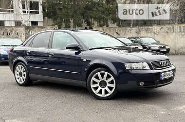 Седан Audi A4 2003 в 