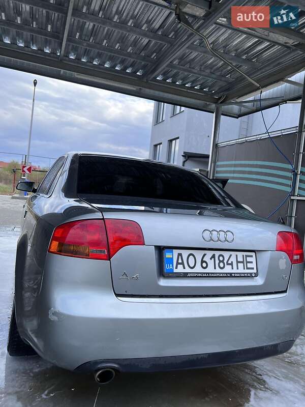 Седан Audi A4 2005 в Виноградове