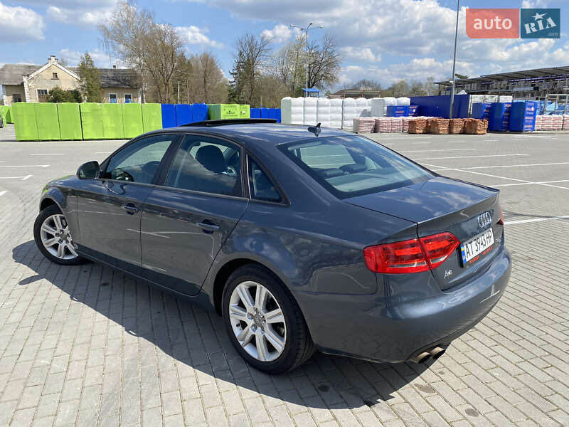 Седан Audi A4 2009 в Коломые