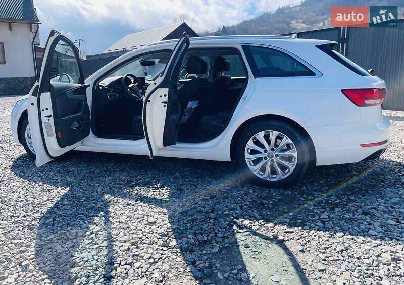 Универсал Audi A4 2017 в Рахове
