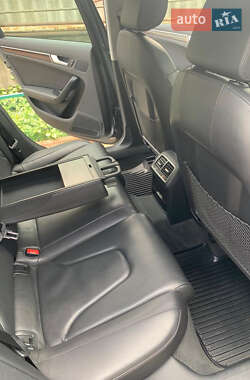 Седан Audi A4 2012 в Ізмаїлі