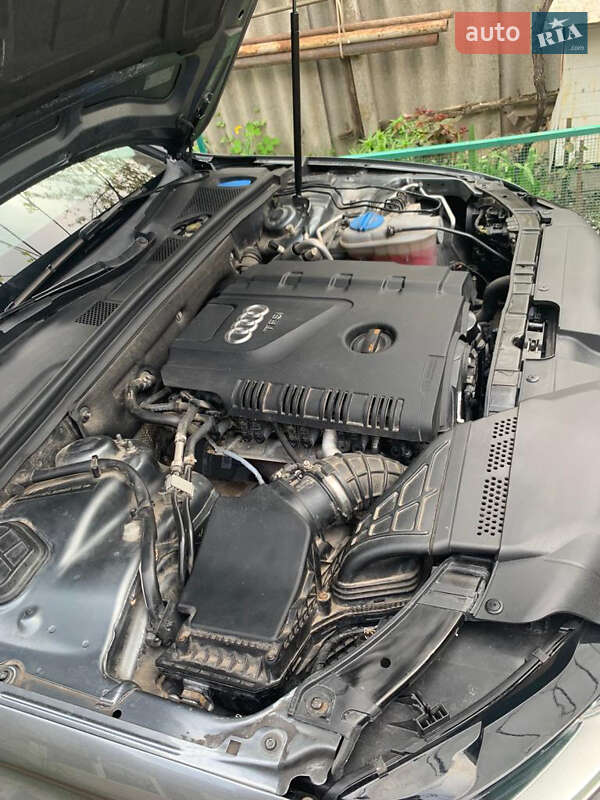 Седан Audi A4 2012 в Ізмаїлі