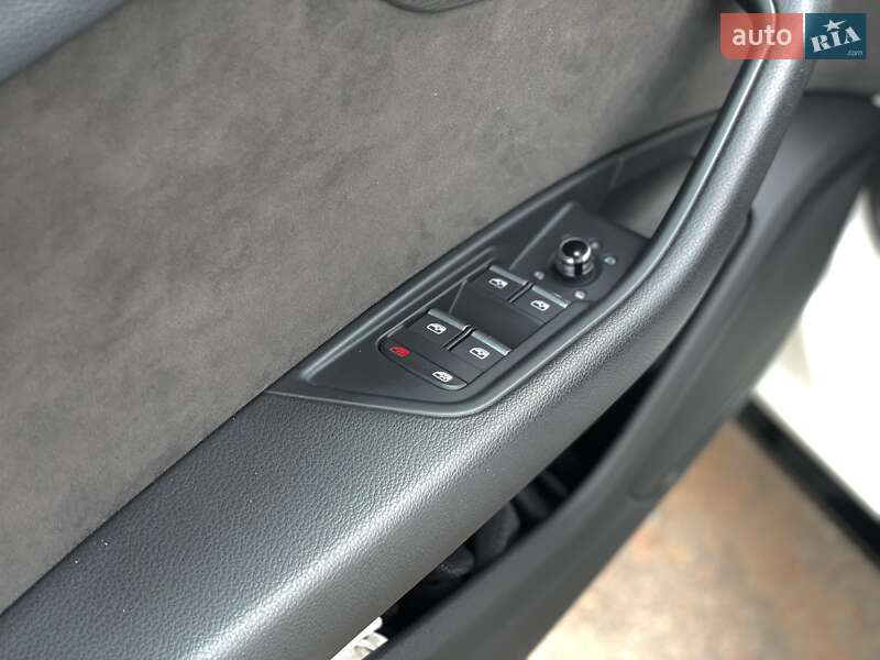 Универсал Audi A4 2019 в Житомире