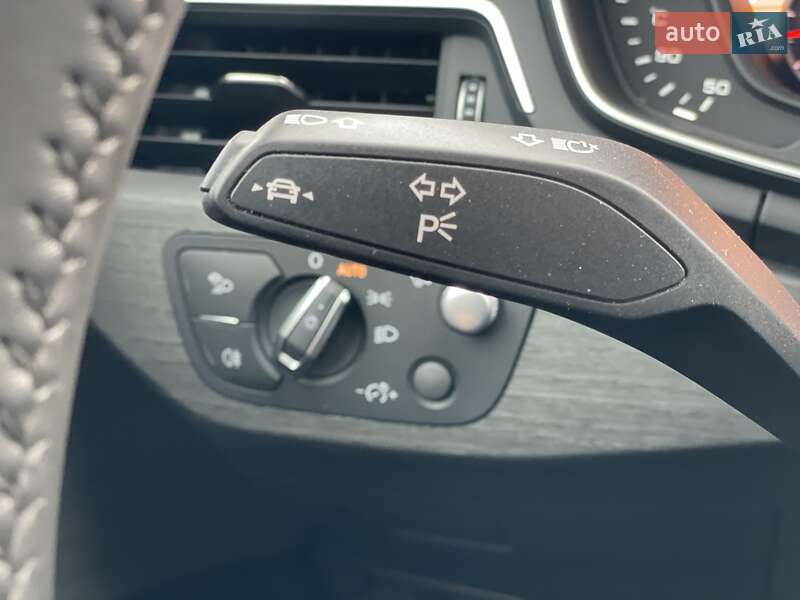 Универсал Audi A4 2019 в Житомире