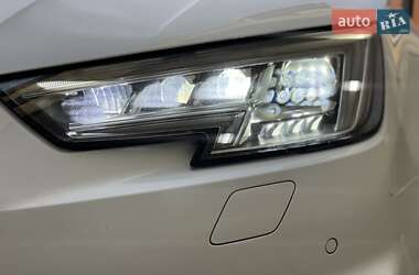 Универсал Audi A4 2019 в 