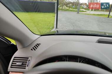 Седан Audi A4 2004 в Фастові