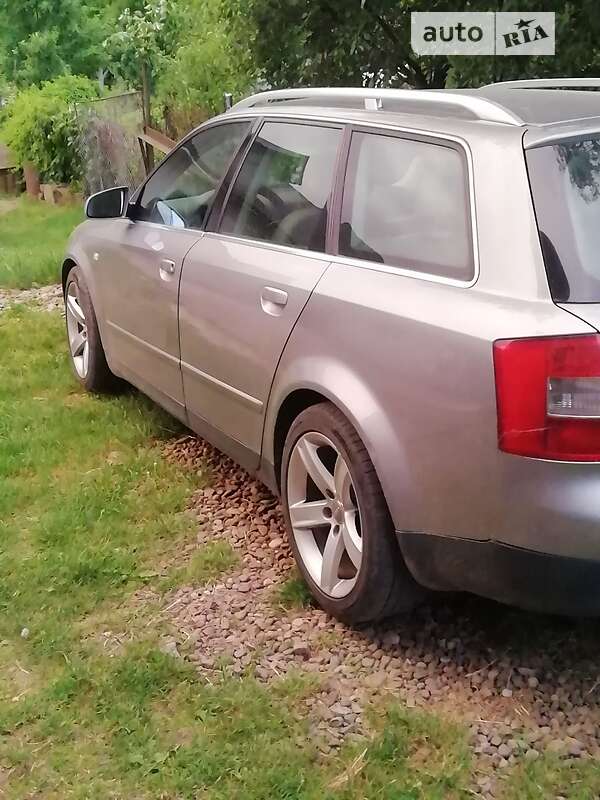 Универсал Audi A4 2002 в Ивано-Франковске