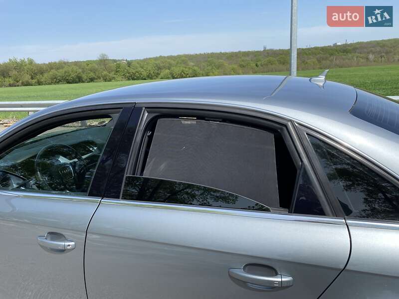 Седан Audi A4 2010 в Виннице