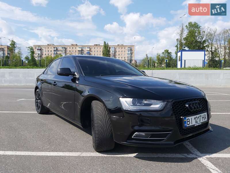 Седан Audi A4 2013 в Полтаве