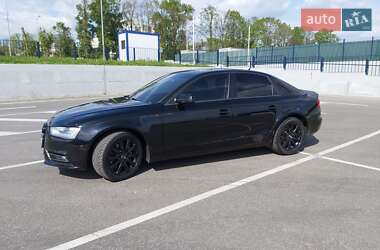 Седан Audi A4 2013 в 